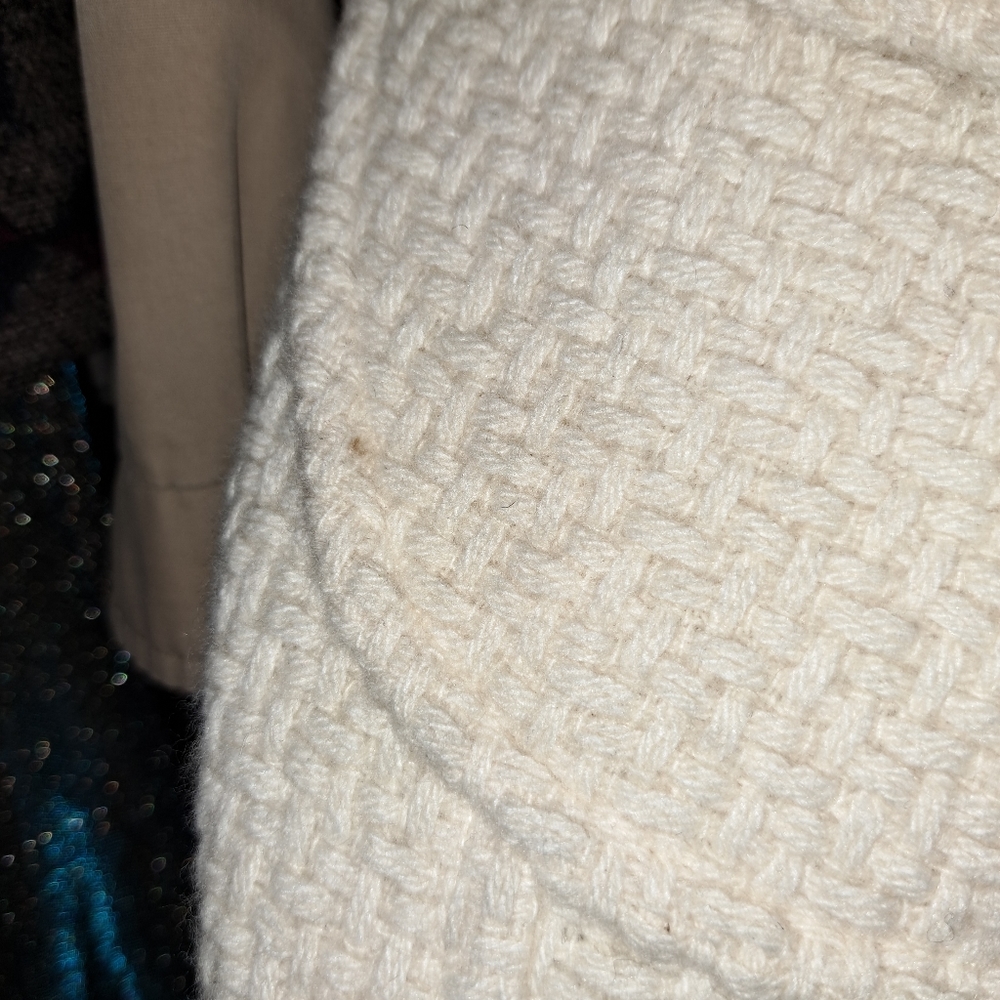 Nicole Miller Cream Winter Fur trim Knit Coat - Picture 15 of 16
